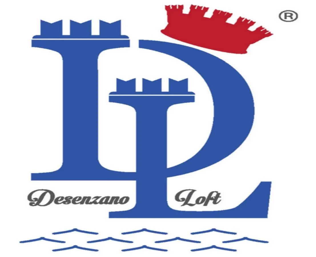 Desenzanoloft Official Partner Marriott Homes & Villas - Bea House, Sirmione With Private Garden And Share Pool