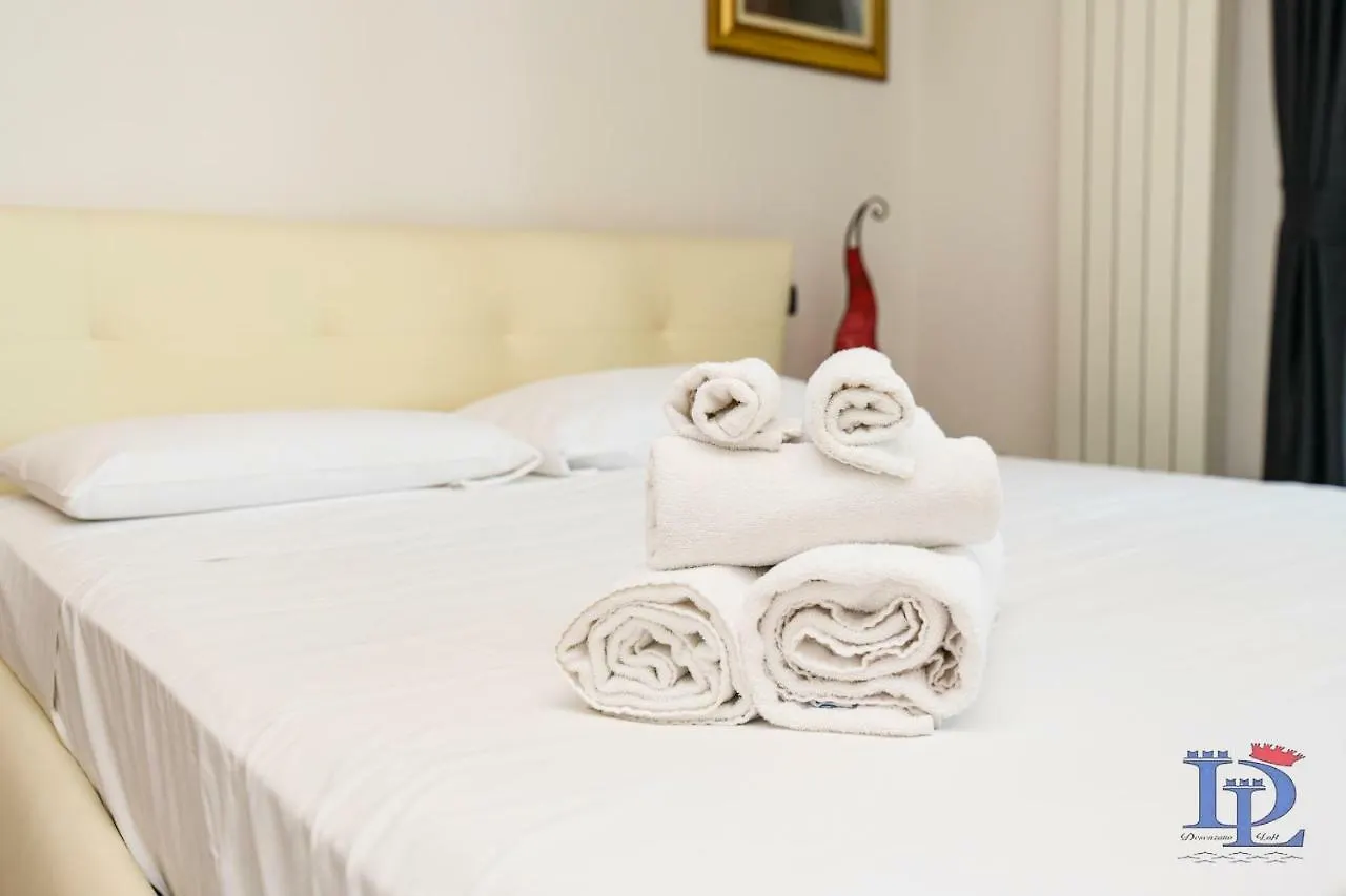 Apartment Desenzanoloft Official Partner Marriott Homes & Villas - Bea House, Sirmione With Private Garden And Share Pool Italien
